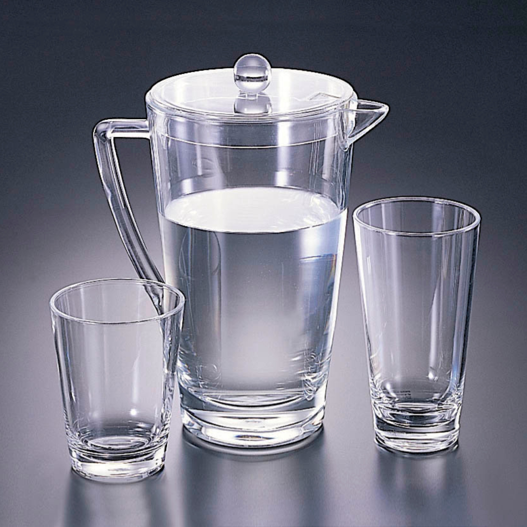 2.5 Quart Classic Pitcher with Lid