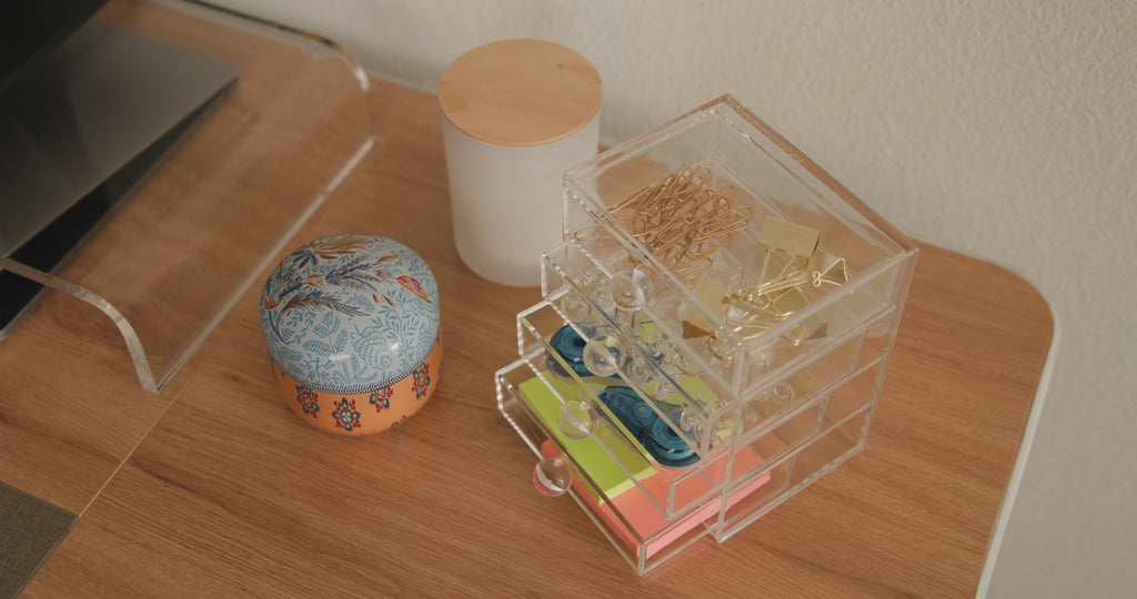 Elegant 4-Drawer Chest