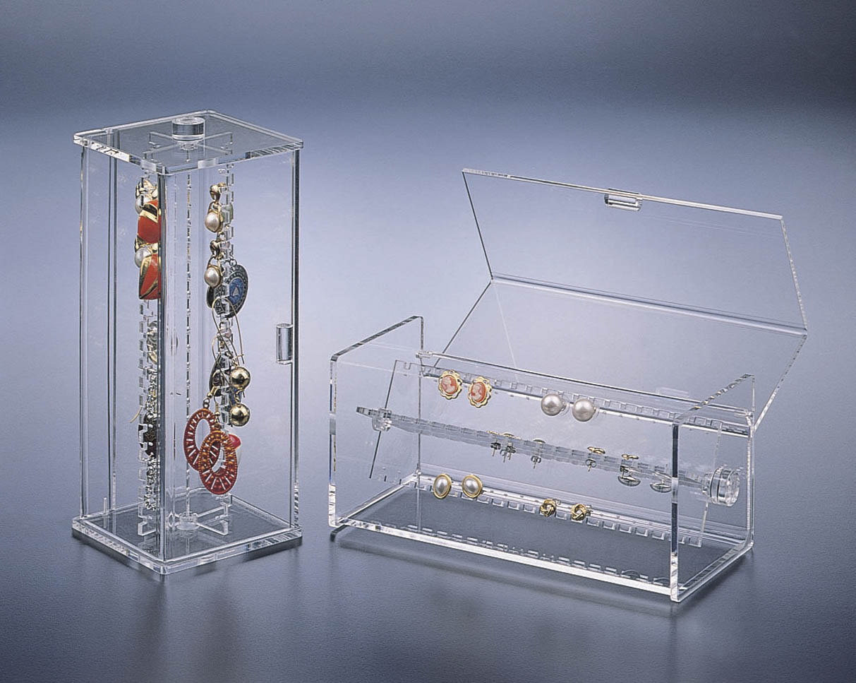 Revolving Earring Stand